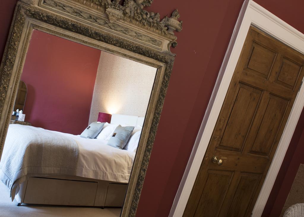 The Priory Bed & Breakfast Middleham Exterior foto