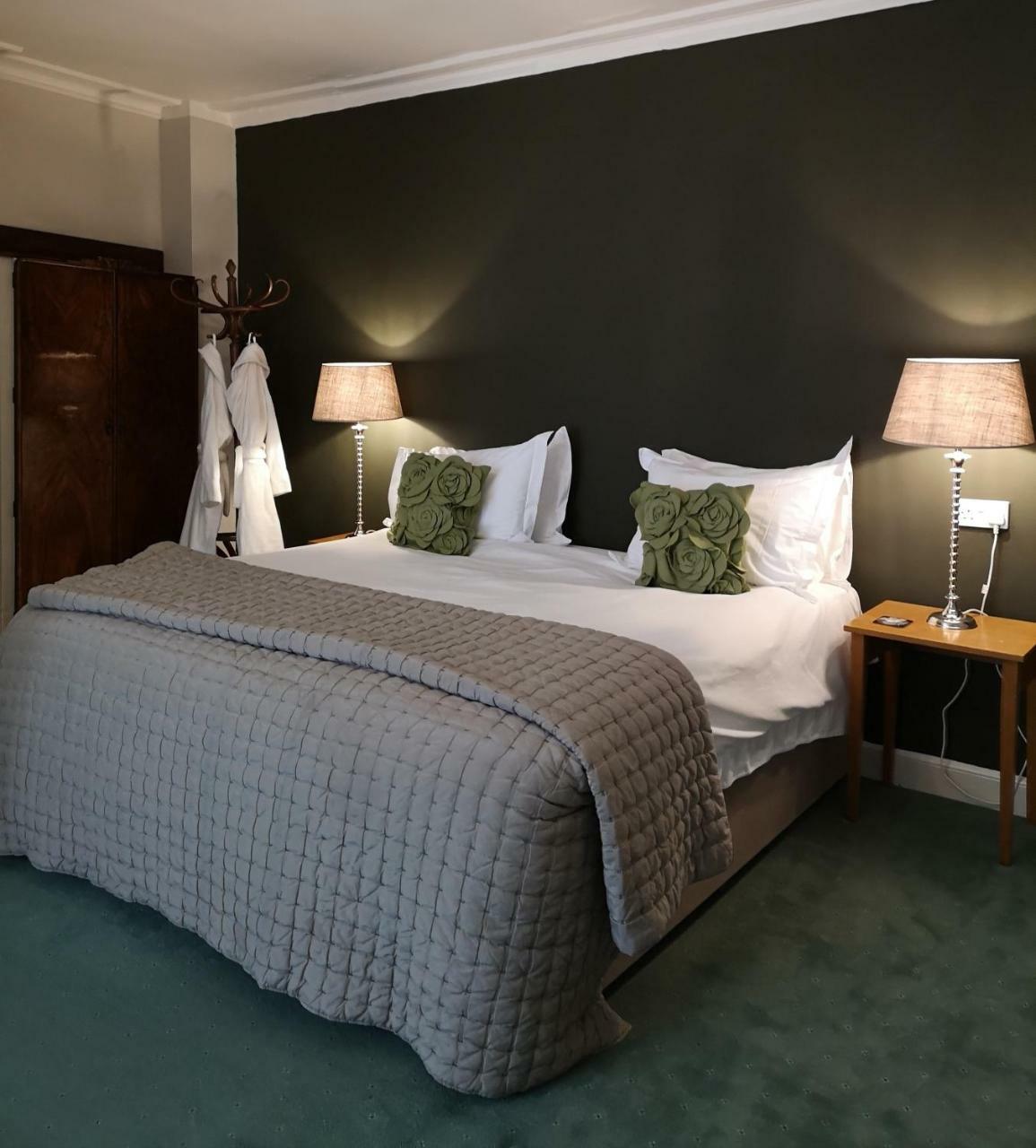 The Priory Bed & Breakfast Middleham Exterior foto